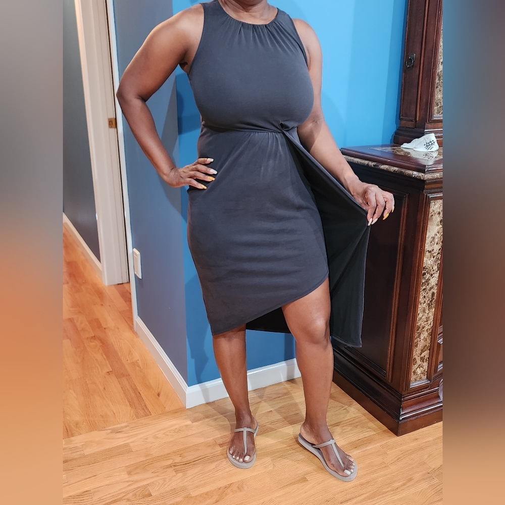Dress - Picture 2 of 7